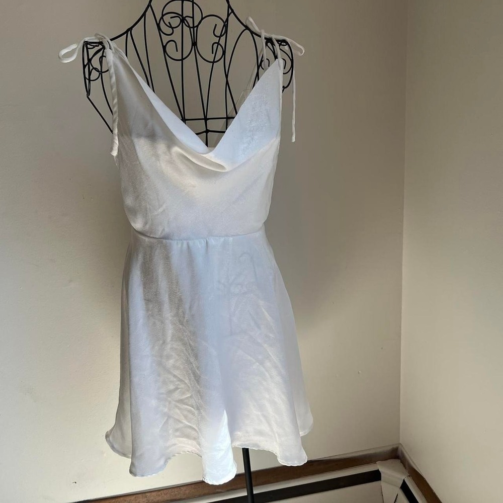 Olia White Satin Cowl Neck Mini Dress Tie Shoulder Back Detail Size M - Picture 4 of 8